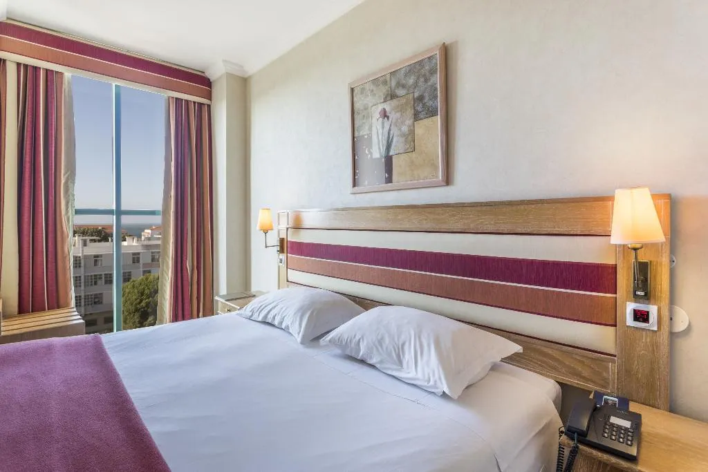 SUITE STANDARD Room, Riviera Hotel Carcavelos, Lisbon