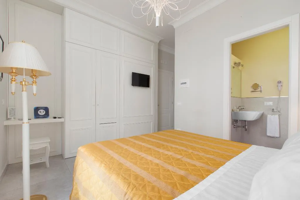 DOUBLE CLASSIC Room, Ruins B&B, Naples