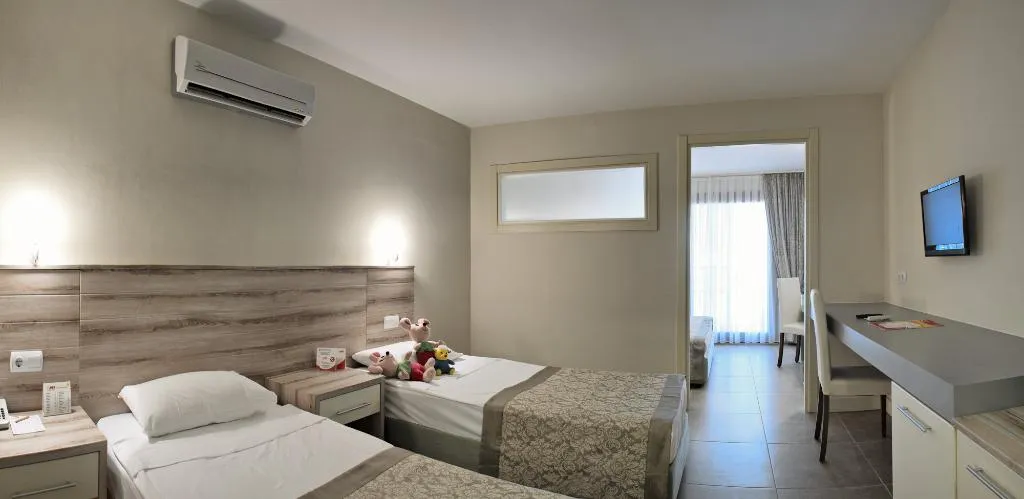 Room, Omer Holiday Resort, Izmir
