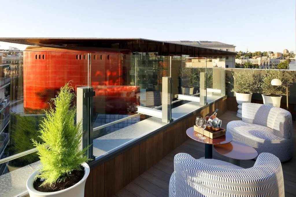 Terrace, Hard Rock Hotel Madrid, Madrid
