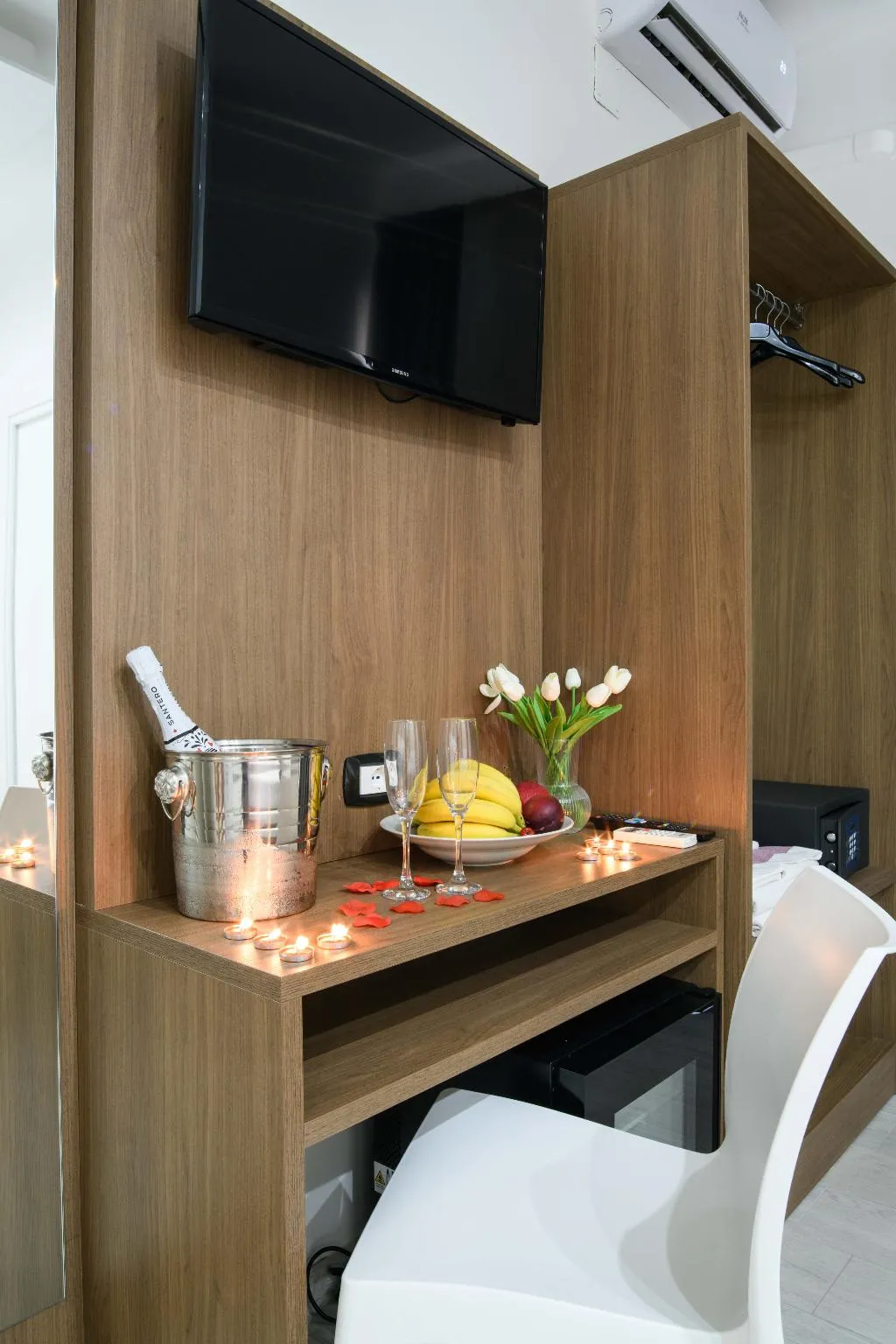 DOUBLE SUPERIOR Room, Hotel La Mela, Naples