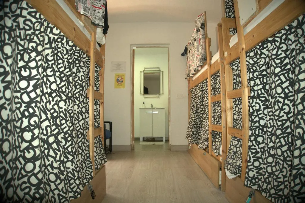 Bed in dormitory WITH SHARED BATHROOM Room, Puerto Nest Hostel, Tenerife