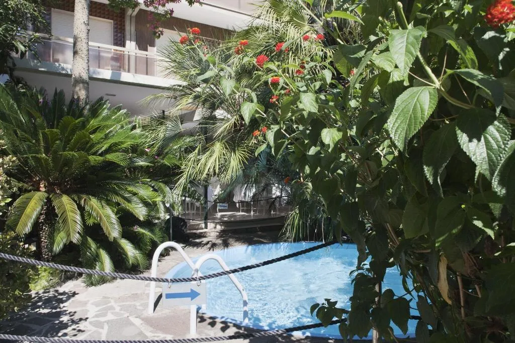 Pool, Reginna Palace, Naples