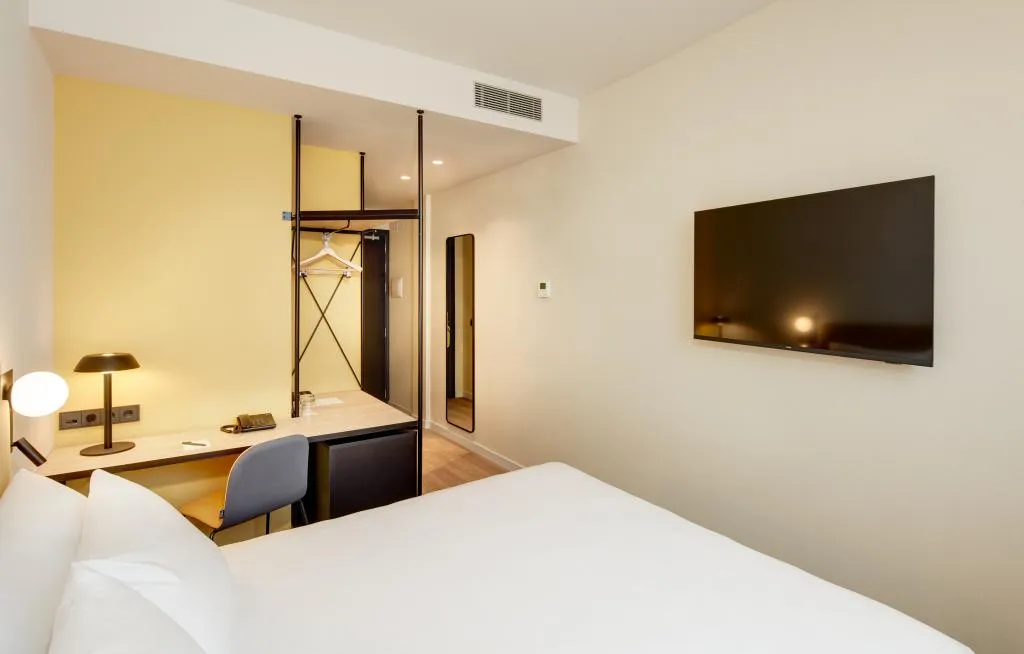 DOUBLE SINGLE USE CLASSIC Room, Sercotel Barcelona El Prat, Barcelona
