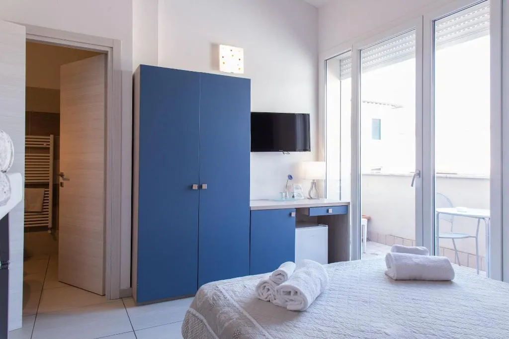 Room, Centrale B B, Florence