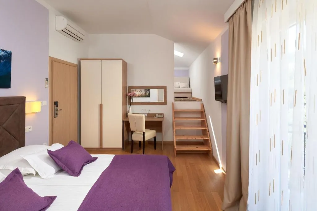 Room, Fortuna, Split