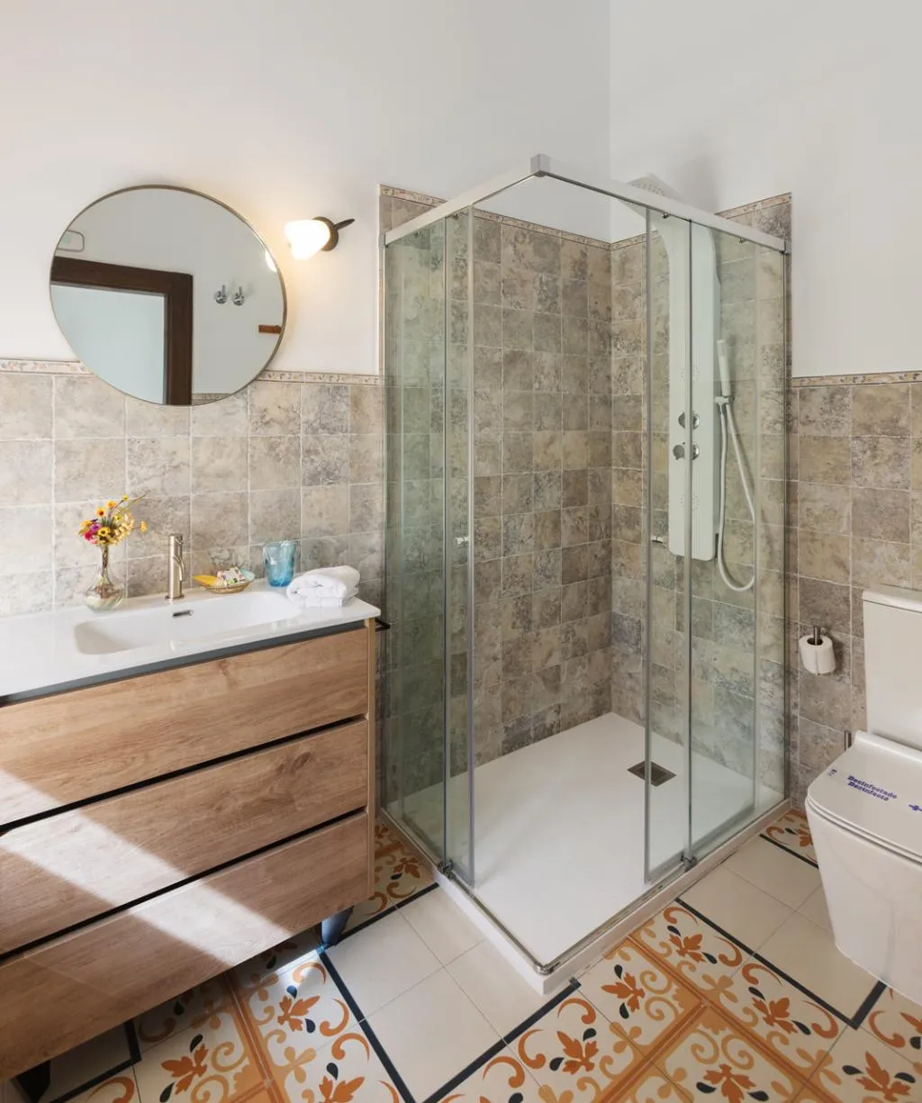 SUITE TWO BEDS Room, Art boutique La Casona de las Flores, Costa Blanca