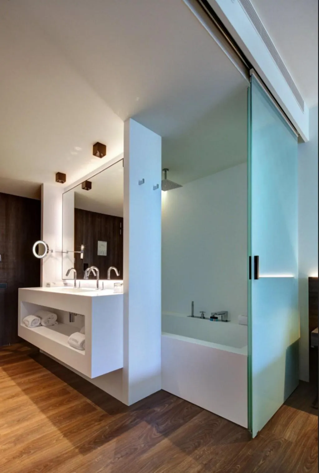 DOUBLE SUPERIOR QUEEN BED Room, Olivia Balmes Hotel, Barcelona