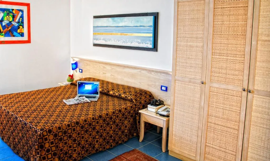 QUADRUPLE STANDARD Room, La Battigia, Palermo