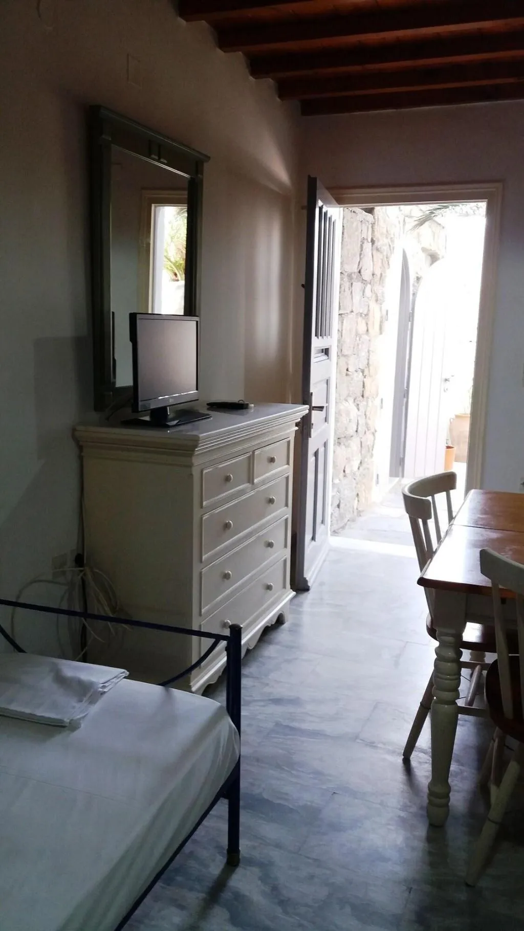 Room, Manos Rooms, Mykonos
