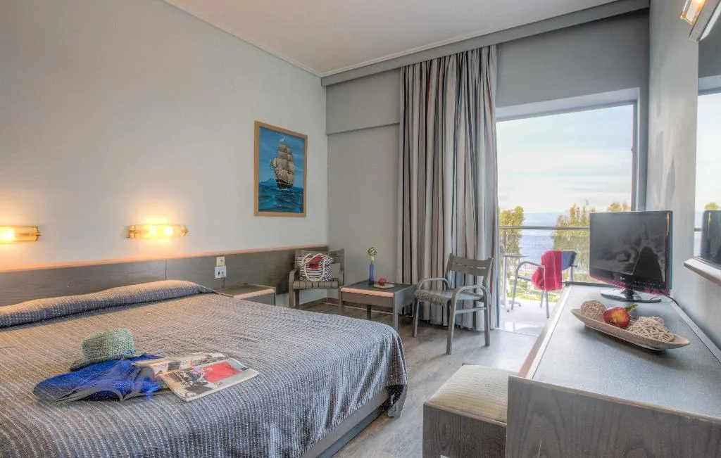 Double or Twin SEA VIEW Room, Golden Coast, Athens