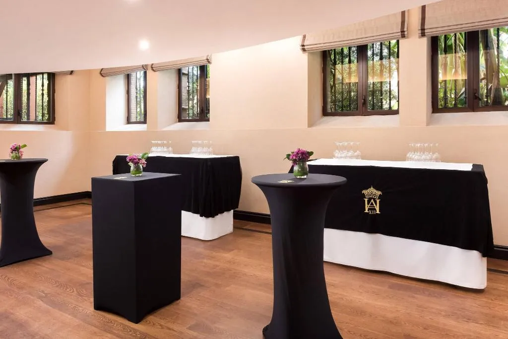Conferences, Alfonso XIII, Seville