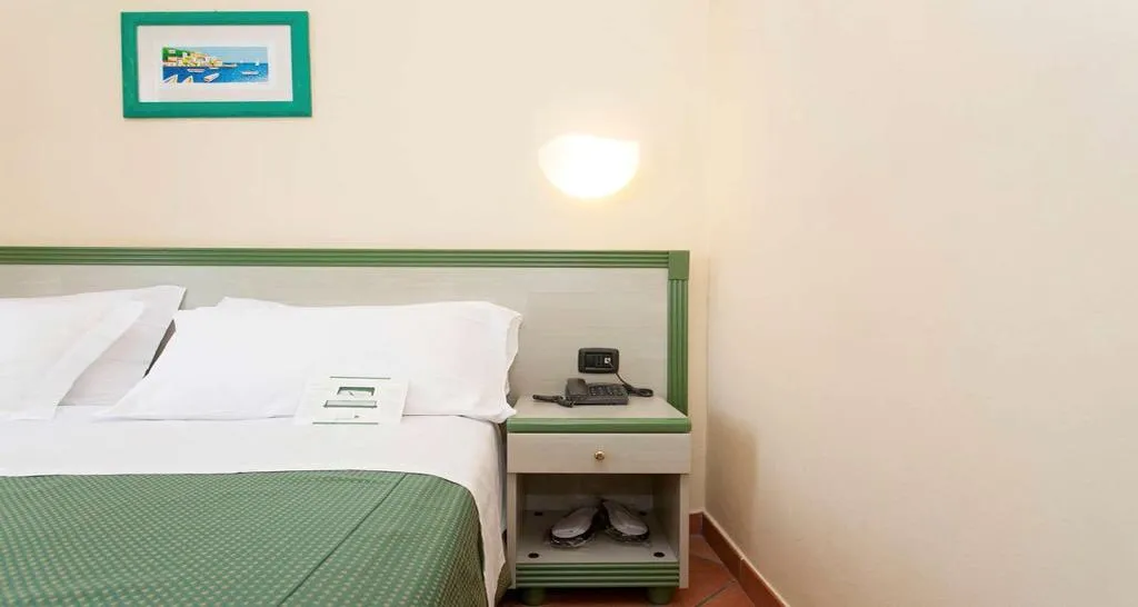 DOUBLE SUPERIOR KING BED Room, Best Western Hotel La Conchiglia, Naples