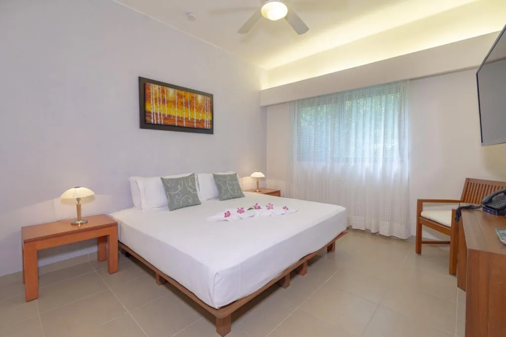 DOUBLE ONE BED Room, Riviera Maya Suites, Playa Del Carmen