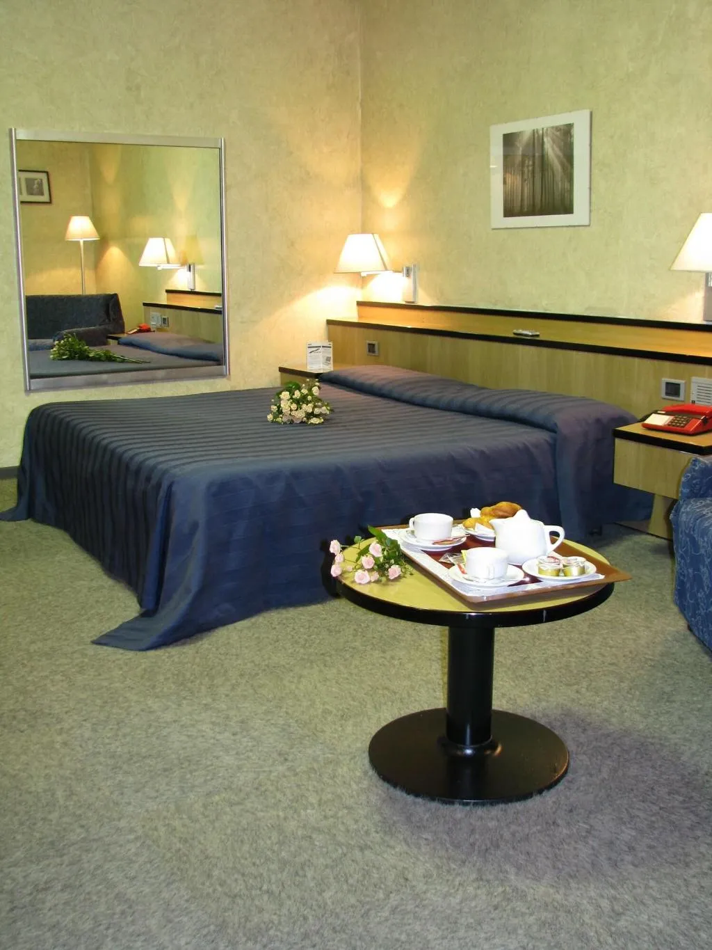 Room, Hotel Longobardo, Milan