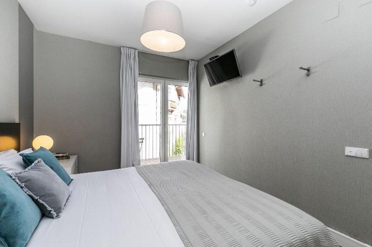 Room, Gloria Suites By Lx Way, Lisbon