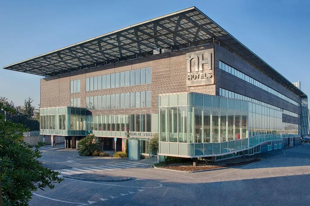 General view, NH Orio al Serio Airport, Milan