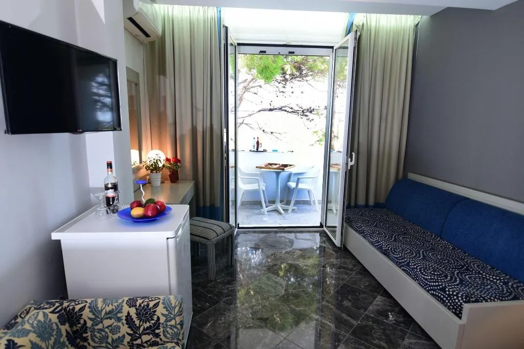 Room, Mantenia Hotel, Crete