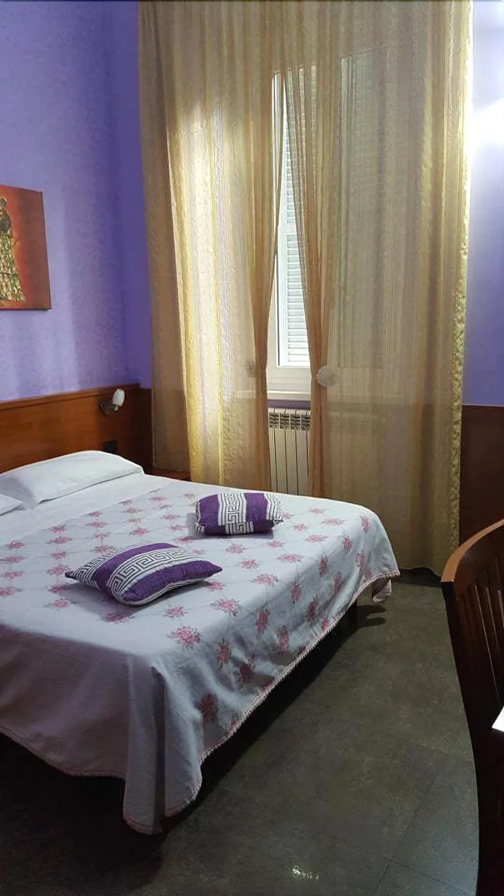 Room, Tagliaferri Lucia, Naples