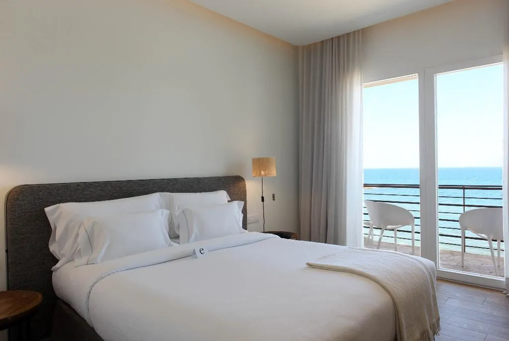DOUBLE SEA VIEW WITH TERRACE Room, Hostal Spa Empuries, Costa Brava