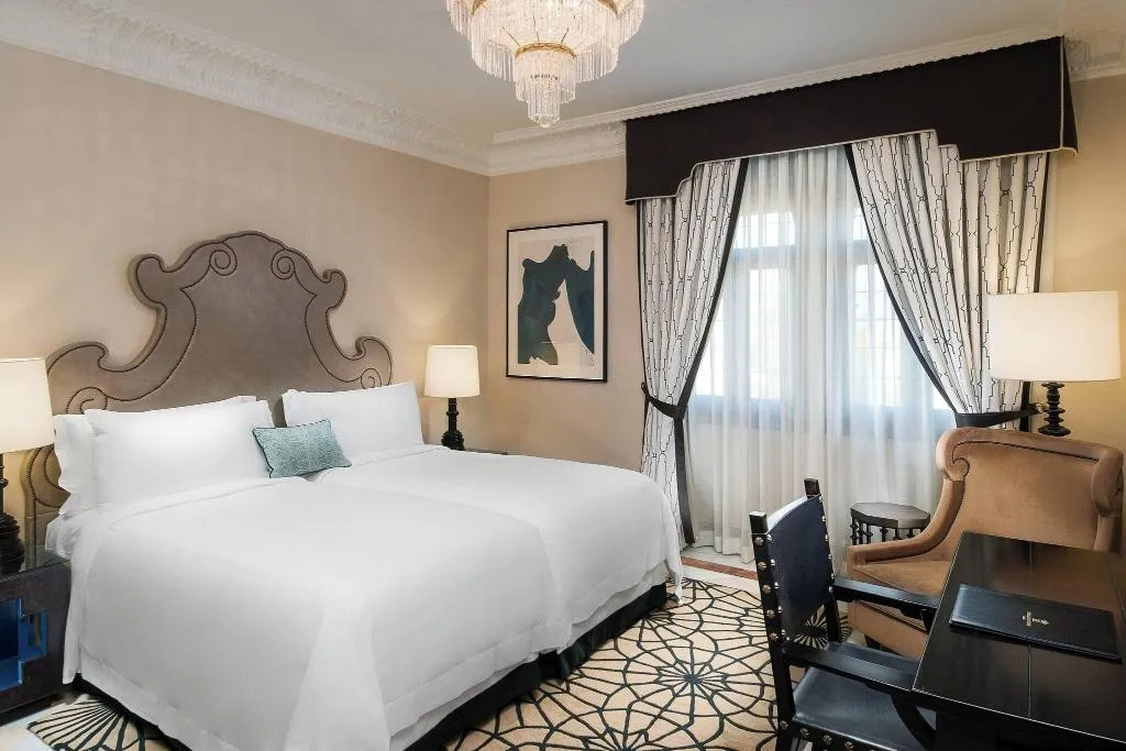 Room, Alfonso XIII, Seville