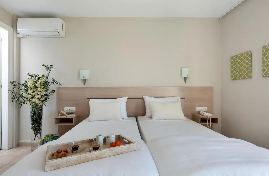 Room, Ammoudia Maisonettes, Corfu