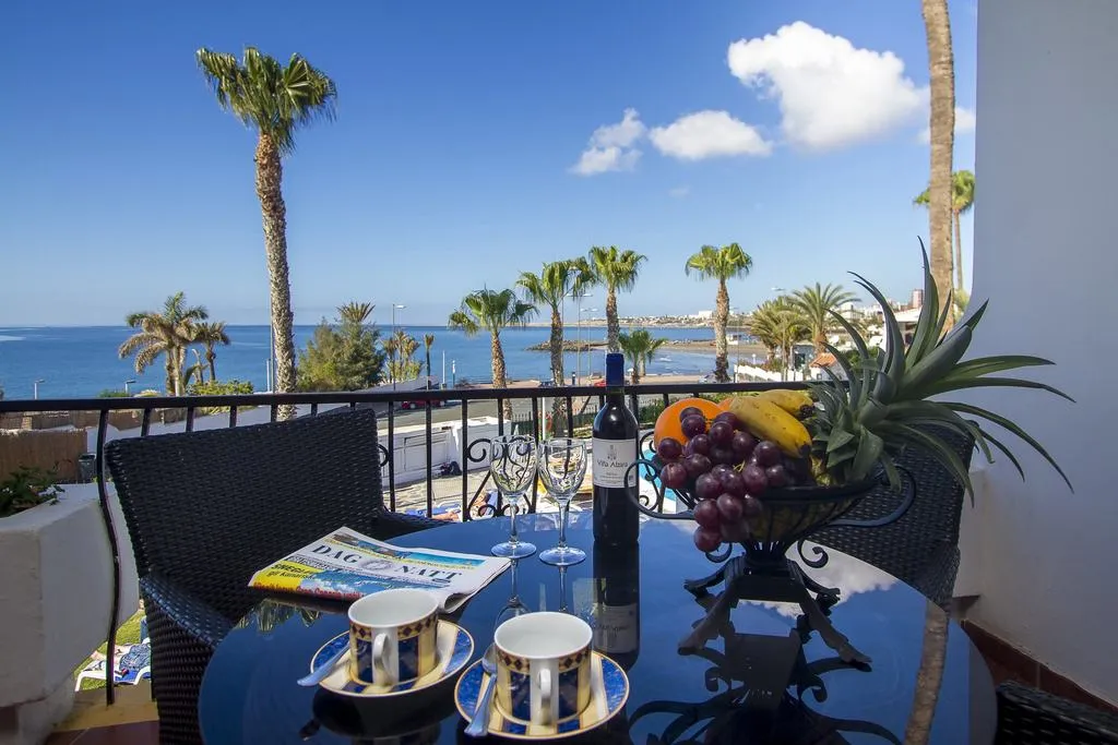 Terrace, Sunsuites Carolina, Gran Canaria