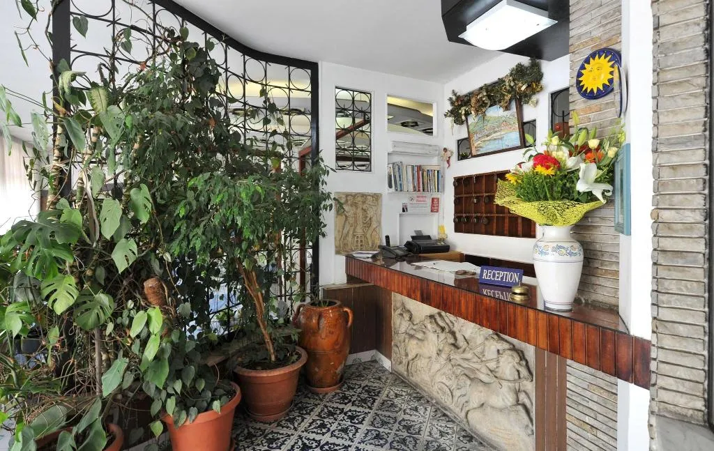 Lobby, Hotel Europa, Naples