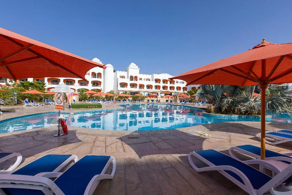 Pool, Naama Waves Hotel, Red Sea Riviera
