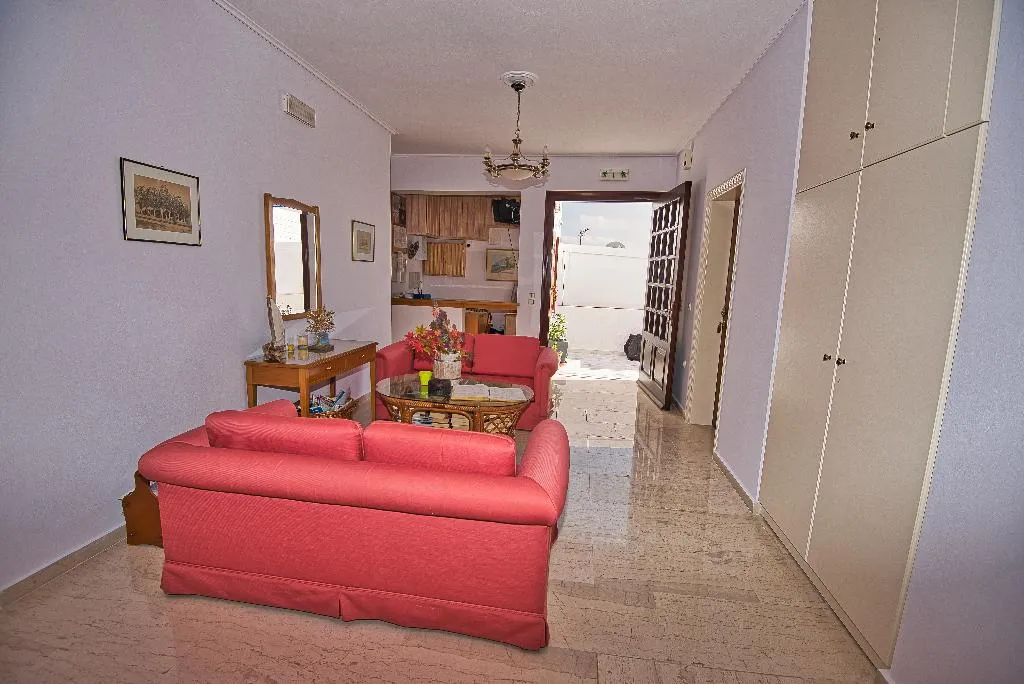 Lobby, Irini's Rooms Fteoura, Santorini