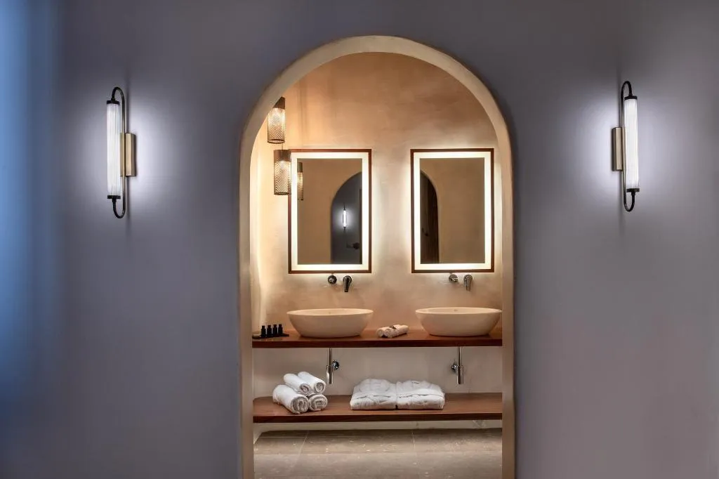 Room, Victoria Caves, Santorini