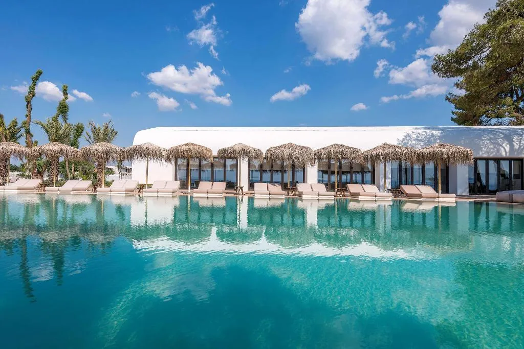Pool, Isla Brown Corinthia Resort & Spa, Curio Collect, Athens