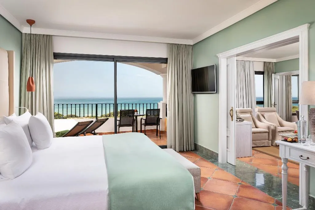 SUITE Presidential Room, Palacio de Sancti Petri Gran Melia, Costa De La Luz