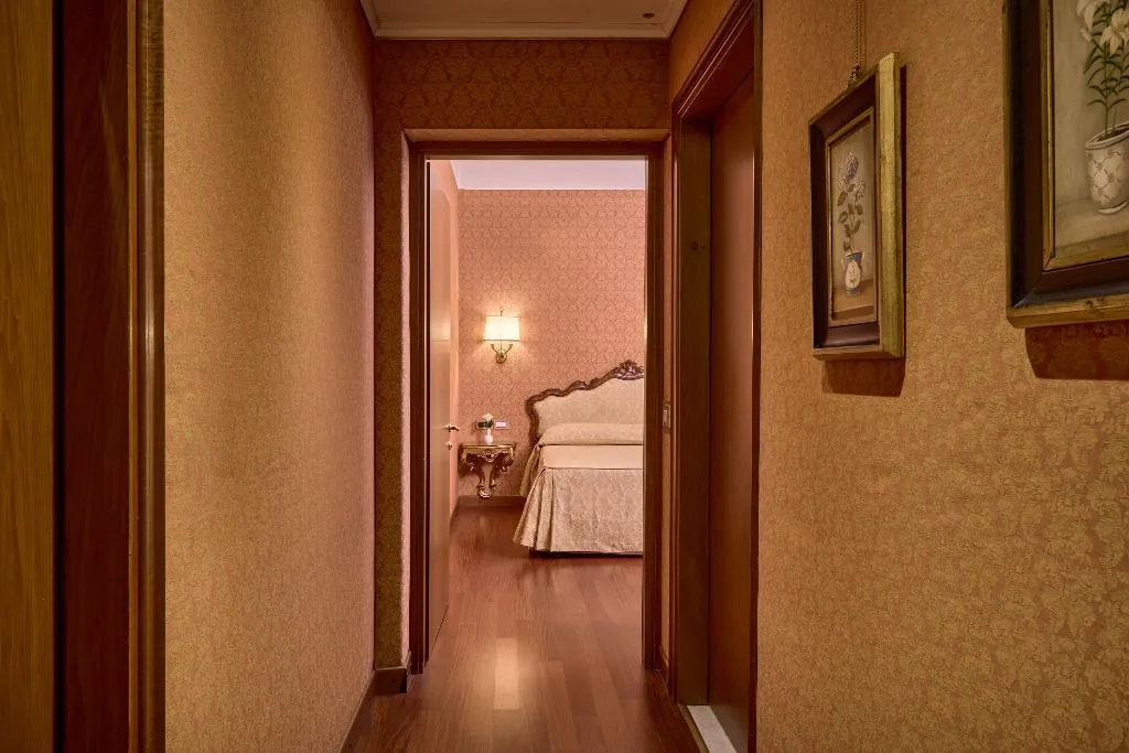 SUITE CLASSIC Room, Locanda Vivaldi, Venice