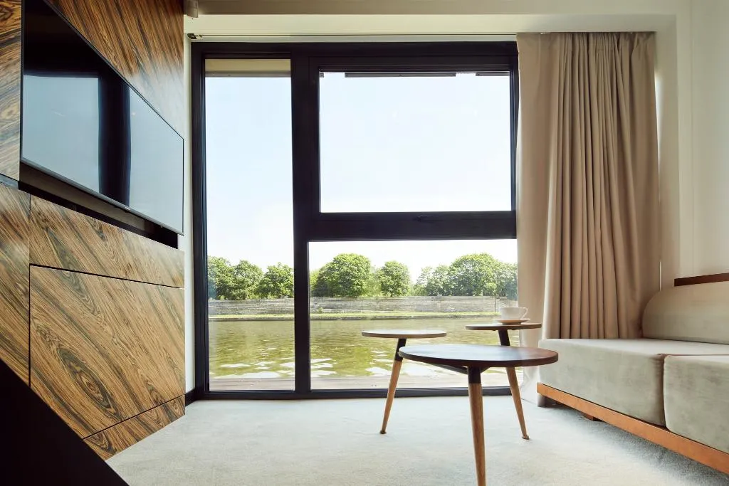 Room, New Port Hotel, Krakow