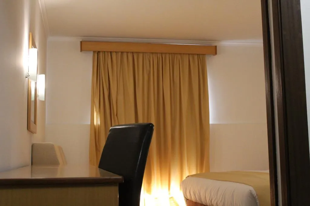 SINGLE SUPERIOR Room, Estoril 7, Lisbon