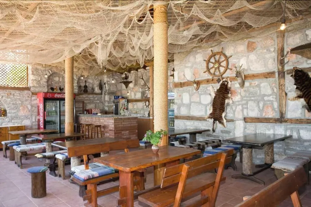 Restaurant, Iceberg Hotel, Varna