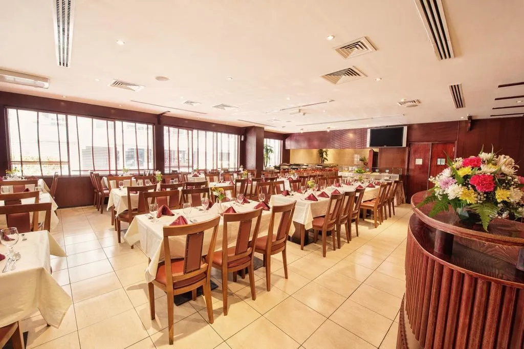 Restaurant, Grand Central Hotel, Dubai