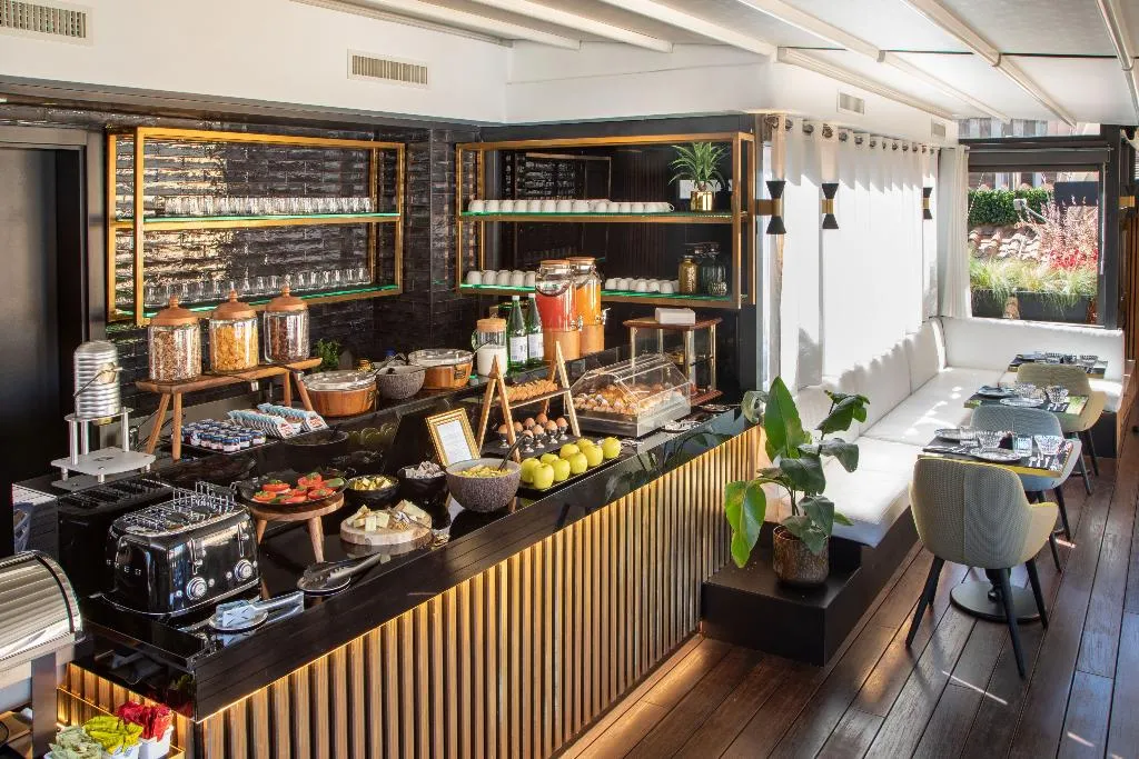Bar, del Corso, Rome