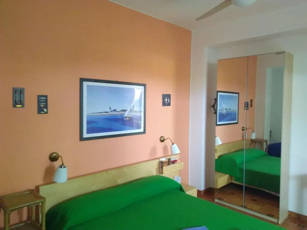 Room, Bouganvillea, Catania