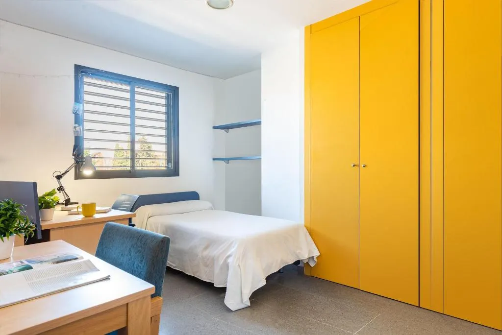 Room, Micampus Rector Estanislao Del Campo Students Re, Seville