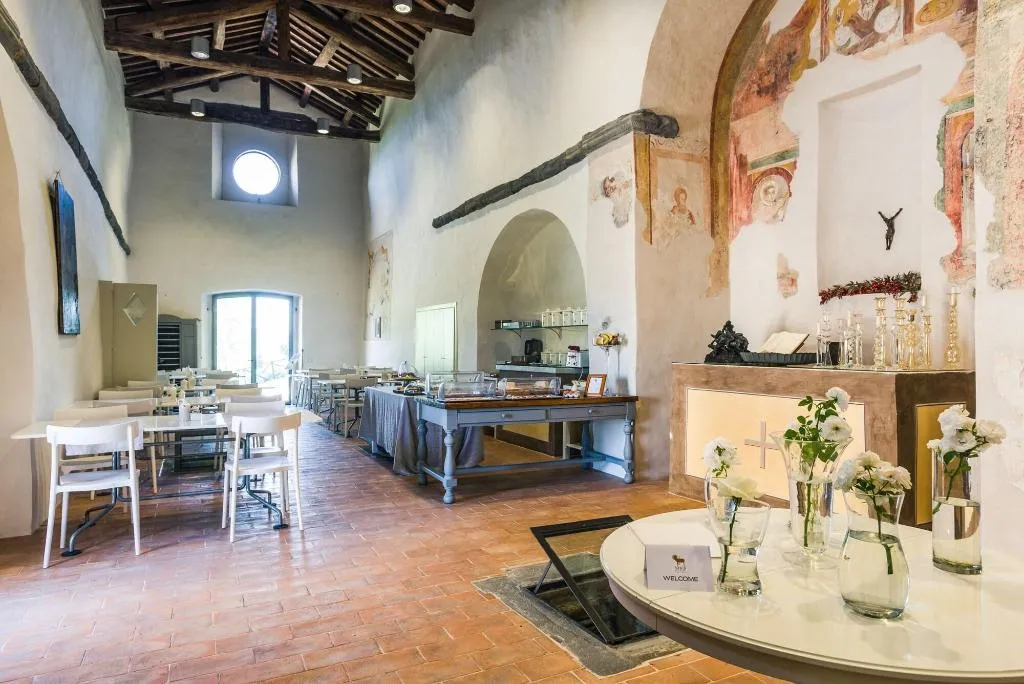 Restaurant, Nikis Resort, Umbria