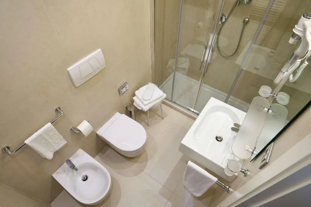 Room, Hotel Como, Milan