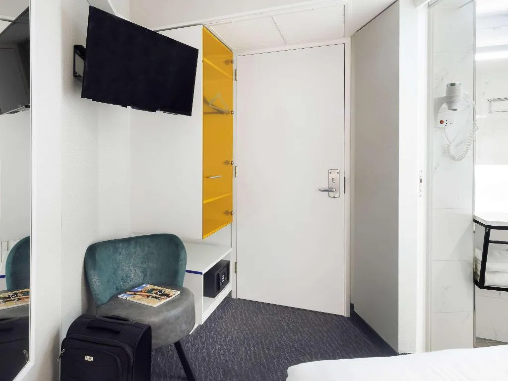 SINGLE STANDARD Room, ibis Styles Amsterdam Central Station, Amsterdam
