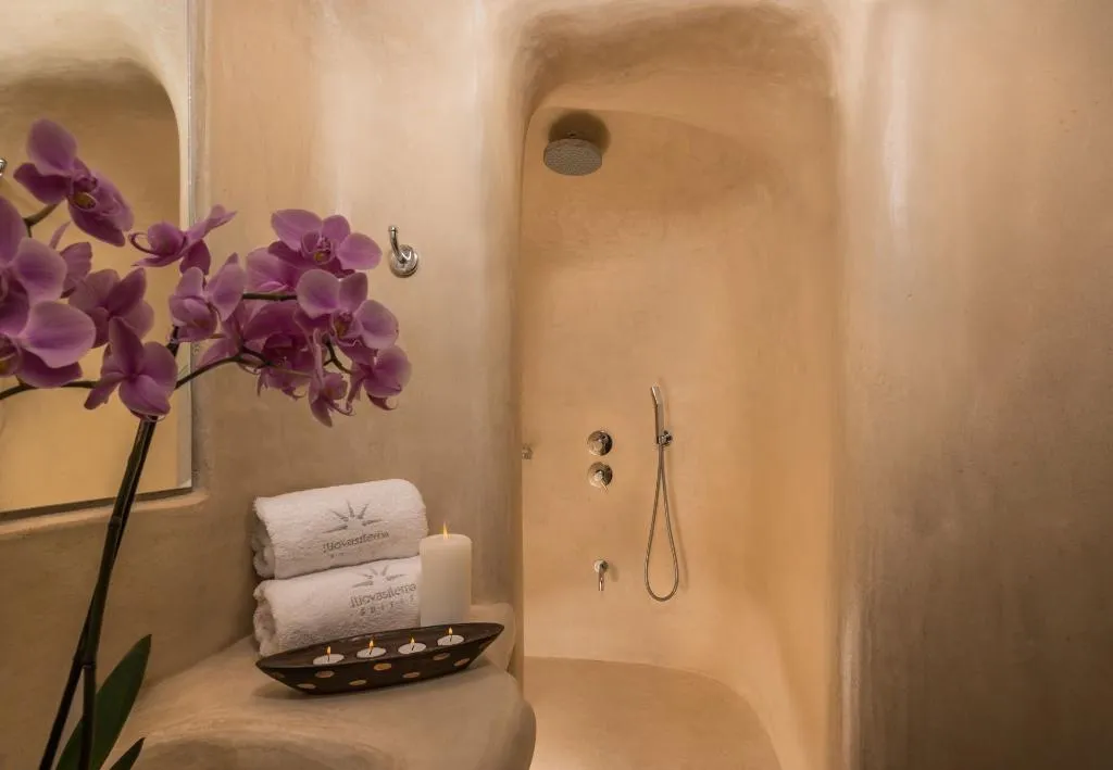 DOUBLE STANDARD Room, Iliovasilema Hotel & Suites, Santorini