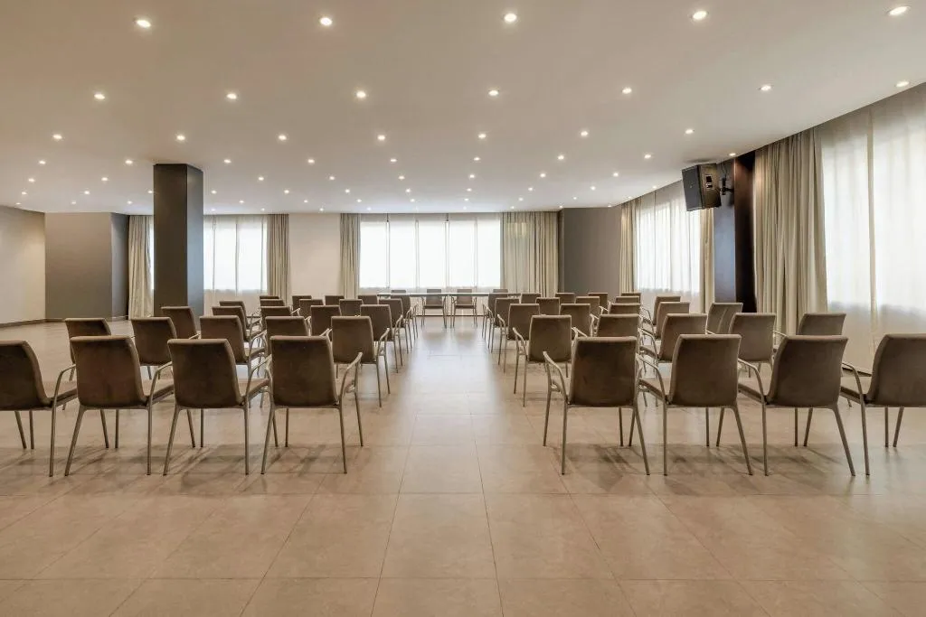 Conferences, AC Elda, Costa Blanca