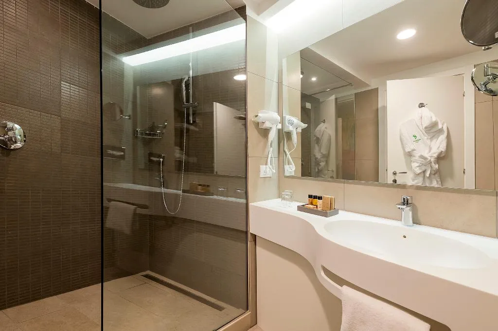 TWIN PREMIUM Room, Holiday Inn Naples, Naples