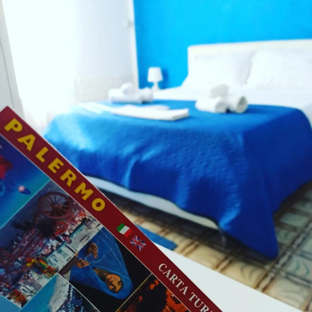 Room, B&B Royal palermo, Palermo
