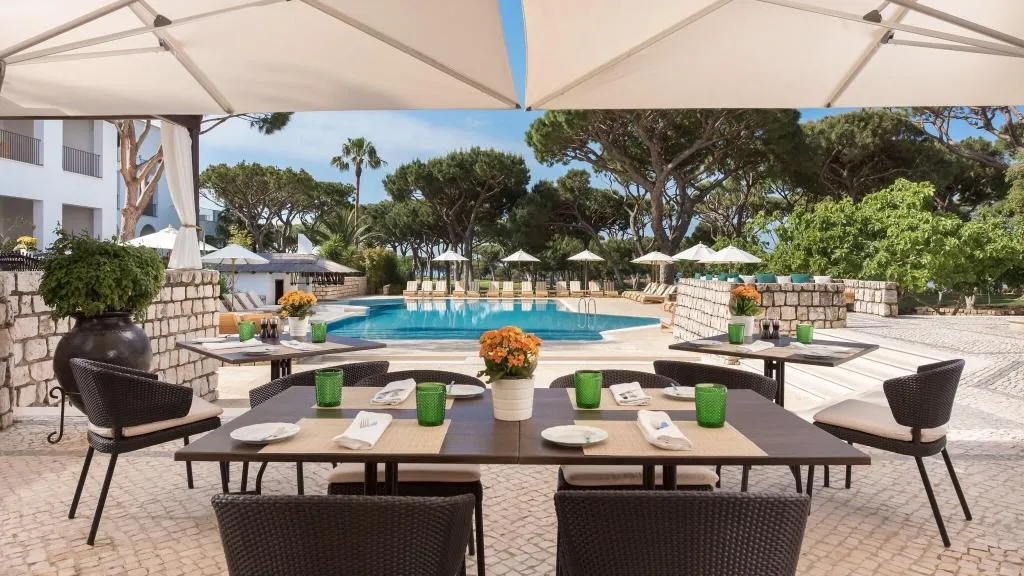 Restaurant, Pine Cliffs Gardens, Algarve
