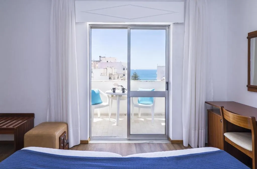 APARTMENT CAPACITY 3 ONE BEDROOM Room, Hotel Apartamento Rosamar I, Algarve
